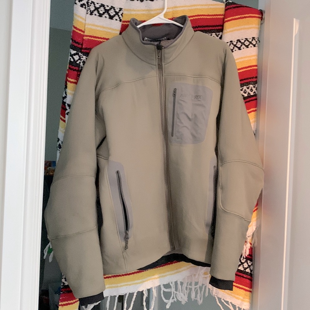 Like new vintage arcteryx jacket size L